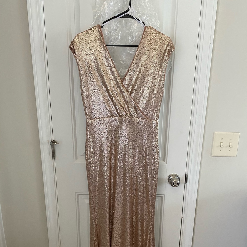 Lulu’s Floor Length Gold Sequin Dress - Picture 3 of 8
